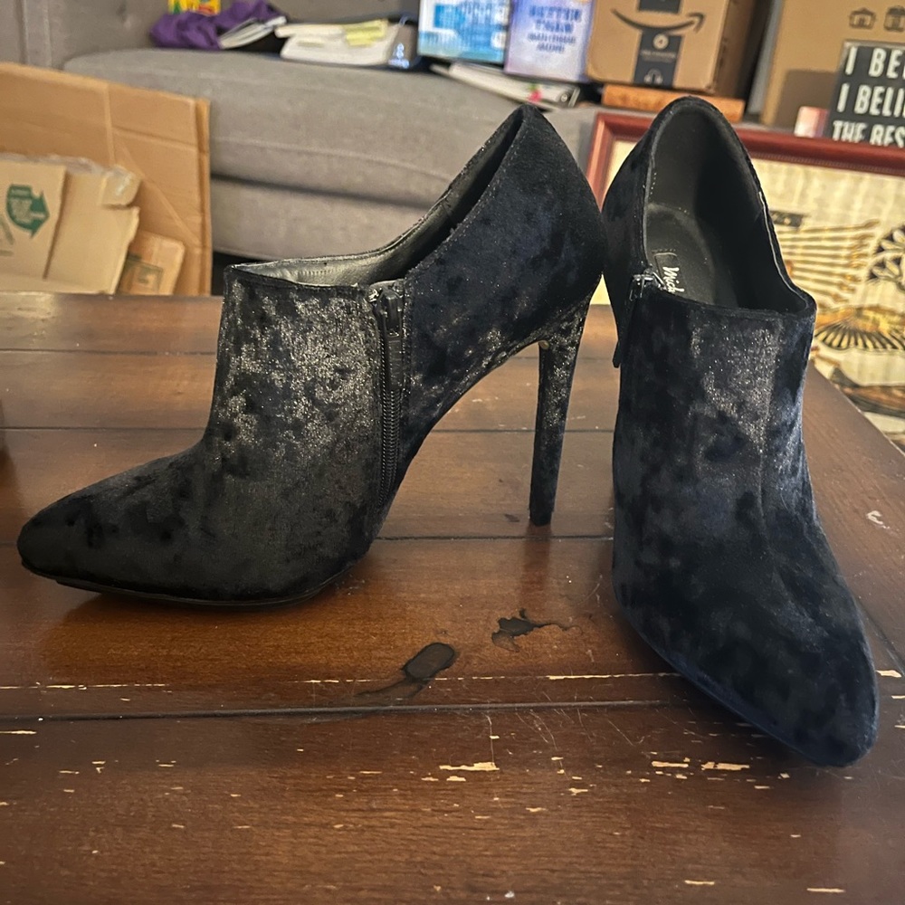 Michael Antonio Heels